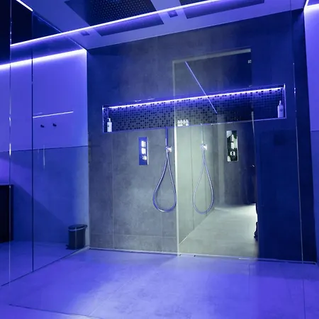 Mazuria Country & فندق