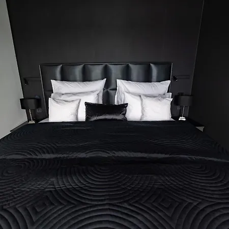 Mazuria Country & فندق مارونجوفو