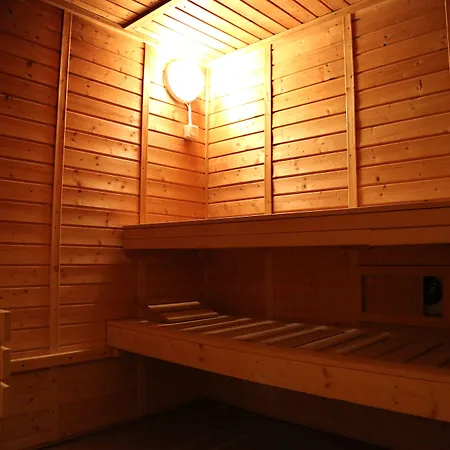 Mazuria Country & فندق